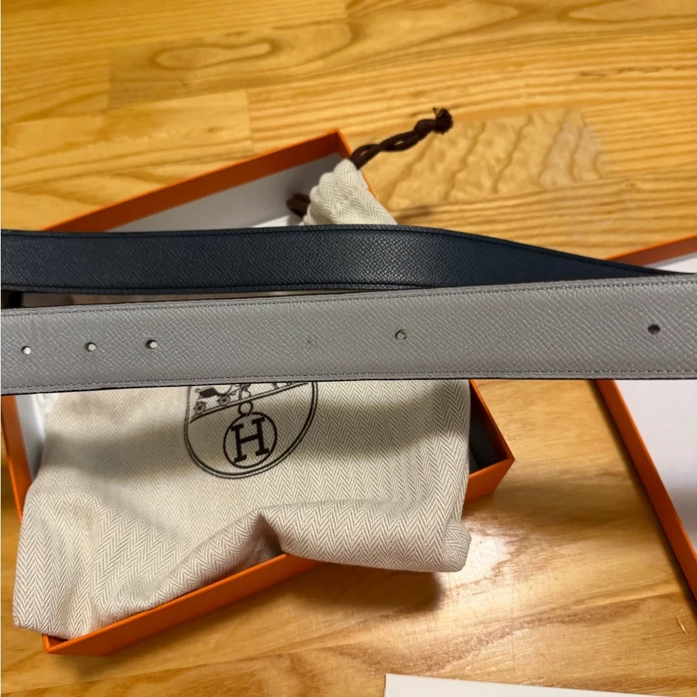 Hermes comes original